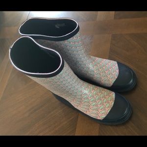 Vineyard Vines Shoes - Youth Vineyard Vines rainboots Vineyard Vines Shoes - Youth Vineyard Vines rainboots